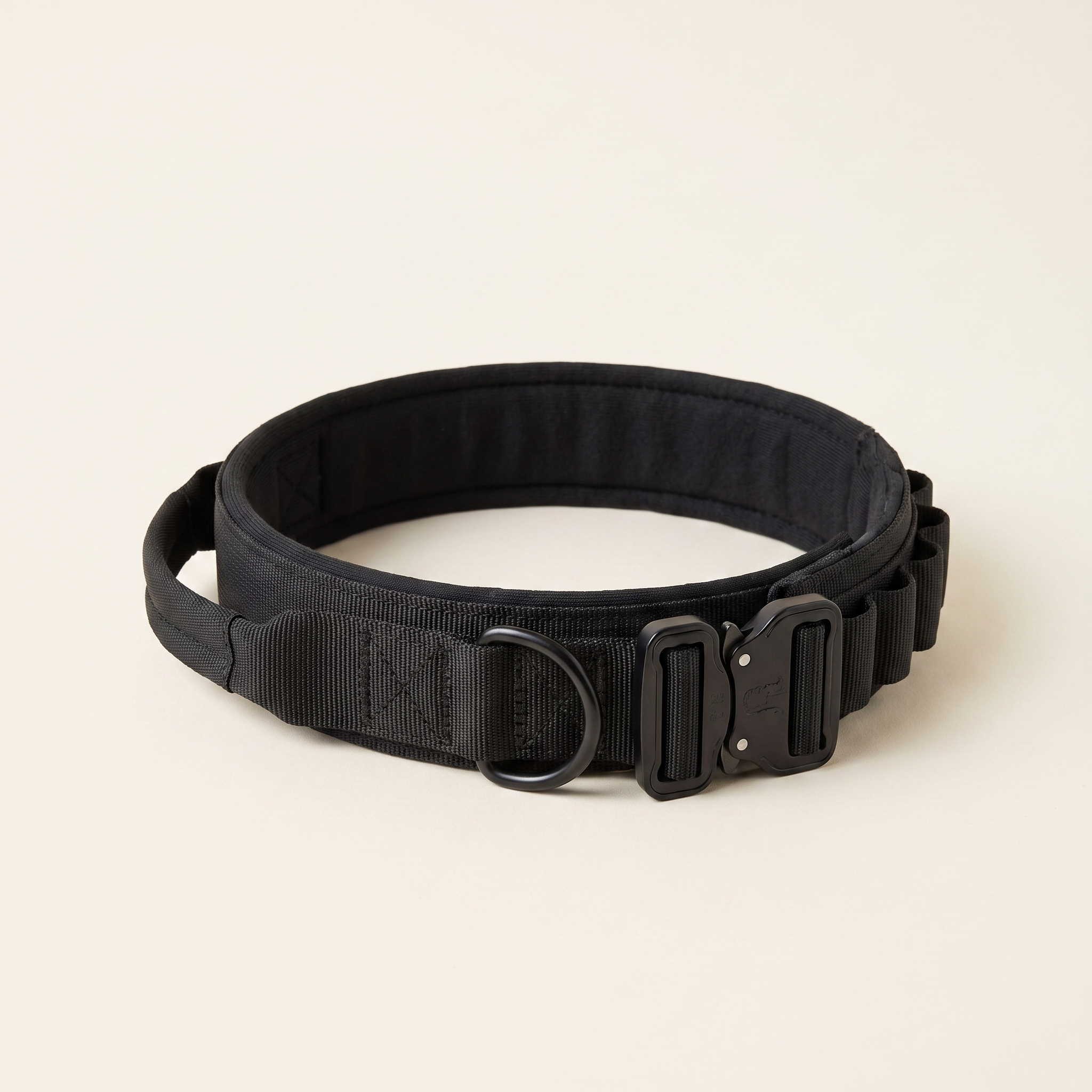 WANDRA Fell Collar in Black
