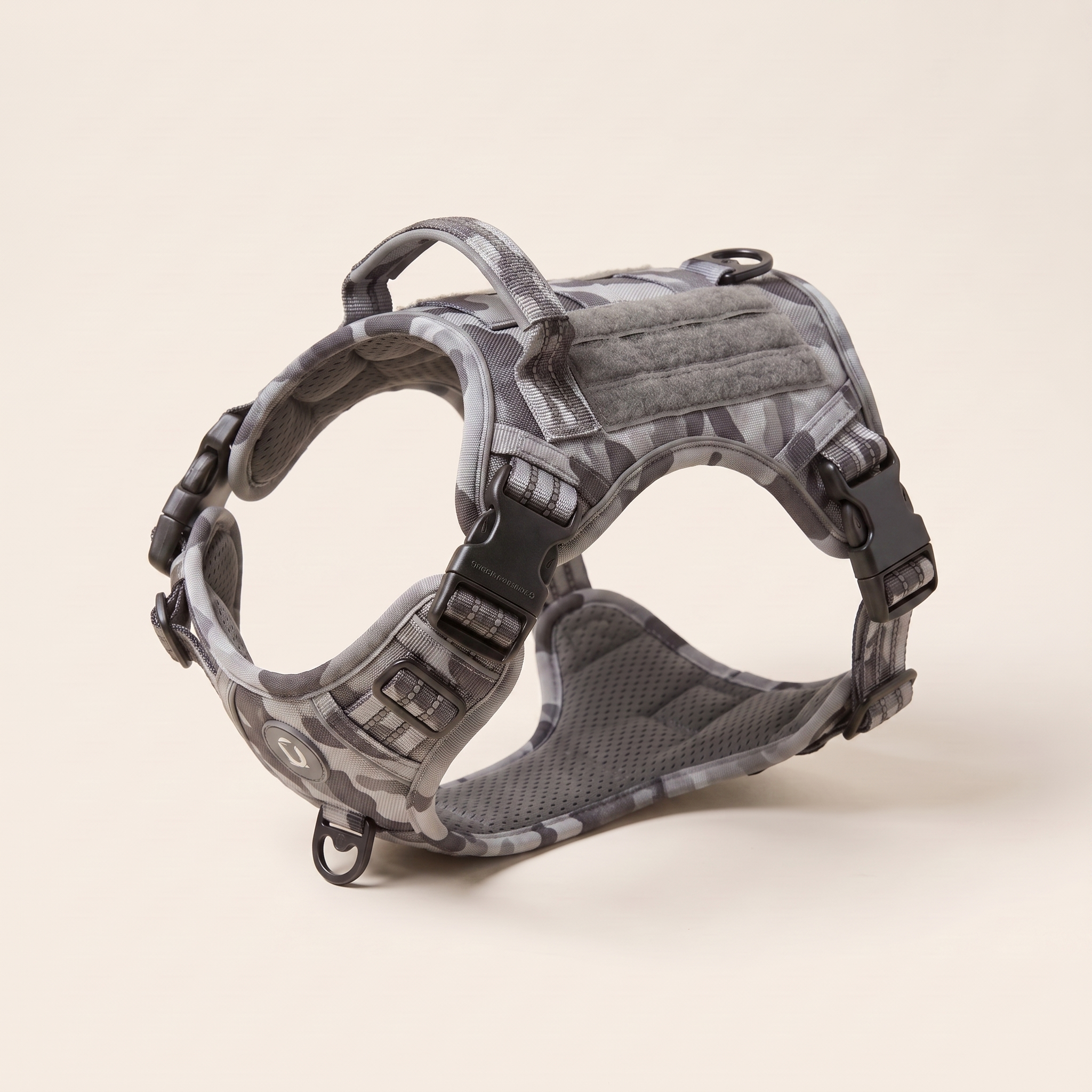 WANDRA Ridgeway Harness in Camo Grey